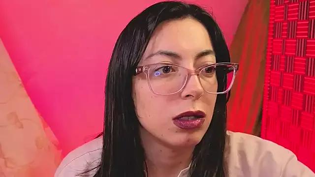 Miranda_sexlove_ from StripChat is Freechat