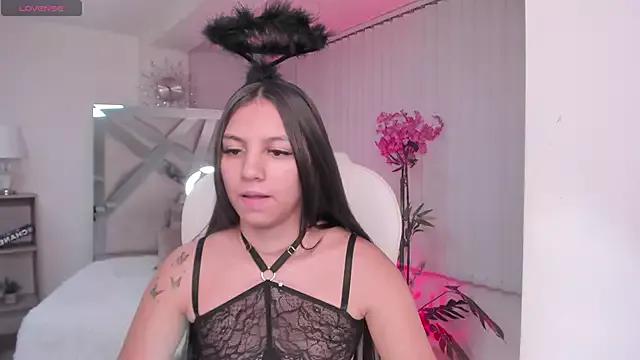 Teen sex cams free adult cams: check-out the satisfaction of conversing and c2c with our stunning models, who will teach you all about seduction and dreams with their smoking hot shapes.