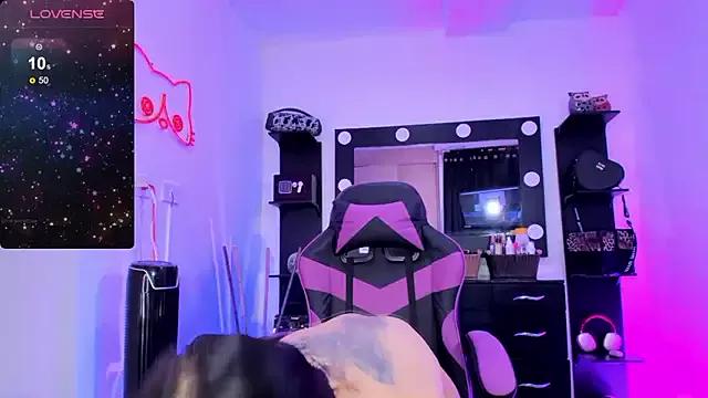 Teen sex cams free adult cams: check-out the satisfaction of conversing and c2c with our stunning models, who will teach you all about seduction and dreams with their smoking hot shapes.