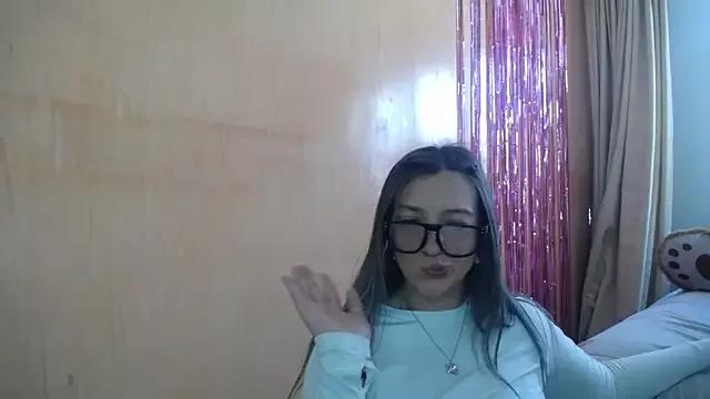 miss_lilieth from StripChat is Freechat