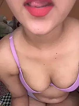 Miss_magicqueen from StripChat is Freechat