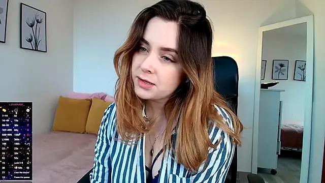 Teen sex cams free adult cams: check-out the satisfaction of conversing and c2c with our stunning models, who will teach you all about seduction and dreams with their smoking hot shapes.