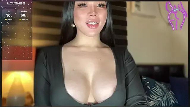 MISSANACONDA from StripChat is Freechat