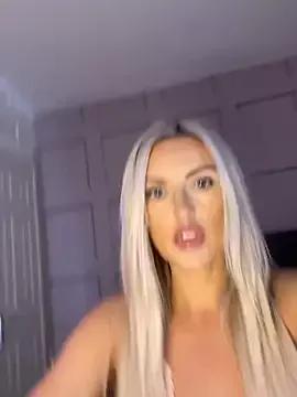Missdaisyukxx webcams show profile image 