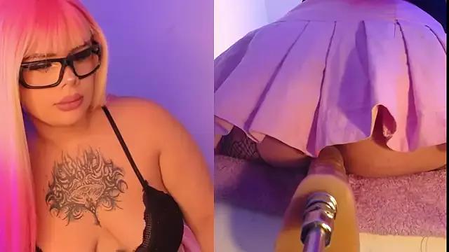 Missy_Aprill from StripChat is Freechat