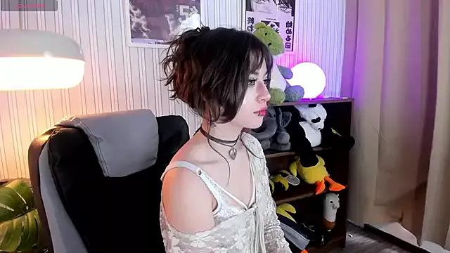 Miyuki_wolf from StripChat is Freechat