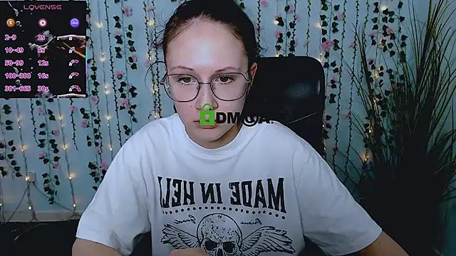 Teen sex cams free adult cams: check-out the satisfaction of conversing and c2c with our stunning models, who will teach you all about seduction and dreams with their smoking hot shapes.