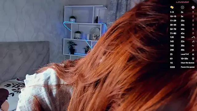 MonaGambell from StripChat is Freechat