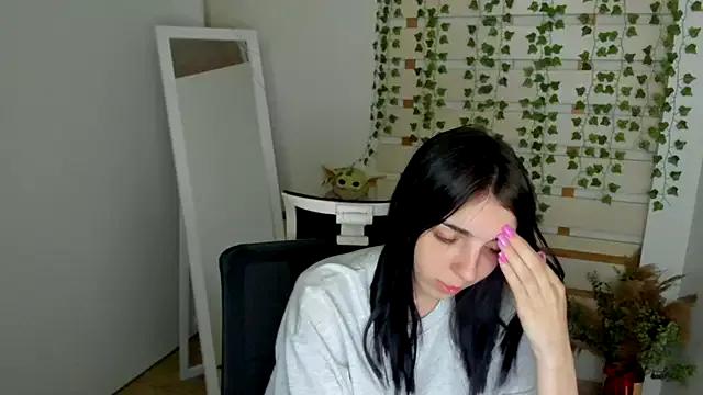 MonikaJane from StripChat is Freechat
