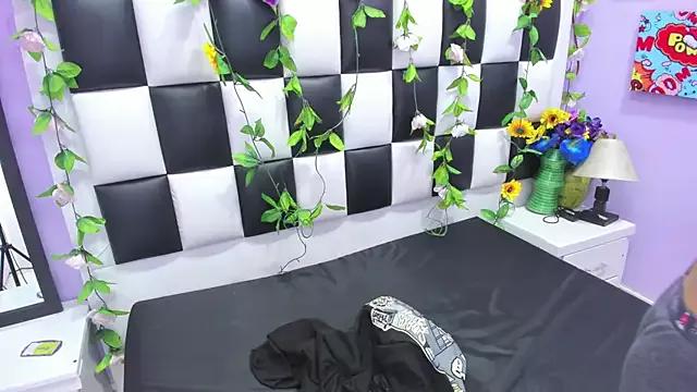 Teen sex cams free adult cams: check-out the satisfaction of conversing and c2c with our stunning models, who will teach you all about seduction and dreams with their smoking hot shapes.