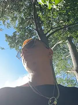 Mr-HornyDevil from StripChat is Freechat