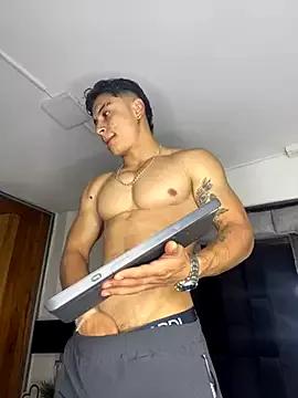 Photos of MR_MUSCLE from StripChat is Freechat