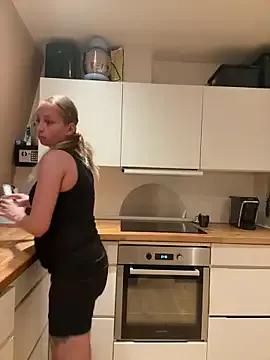 Photos of Mrs_Mr_007 from StripChat is Freechat