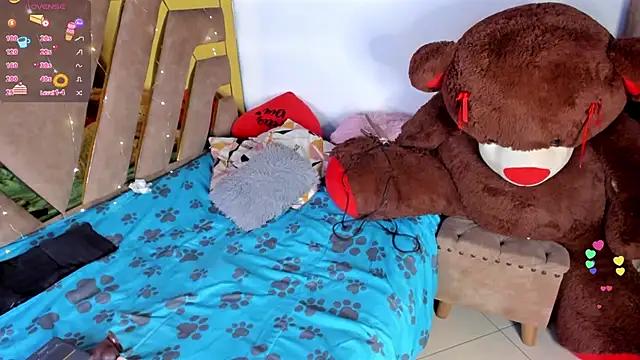 Teen sex cams free adult cams: check-out the satisfaction of conversing and c2c with our stunning models, who will teach you all about seduction and dreams with their smoking hot shapes.