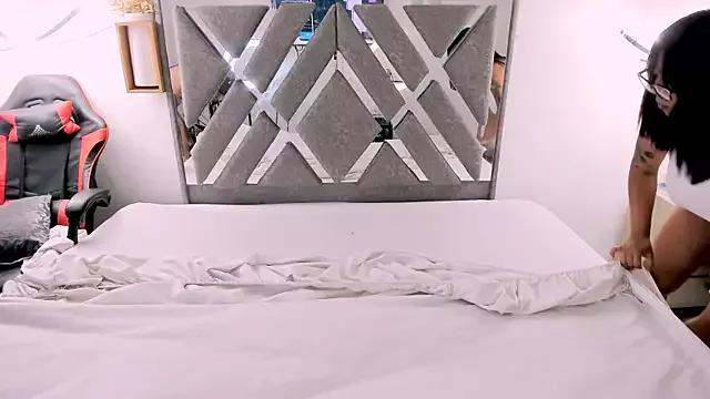 Teen sex cams free adult cams: check-out the satisfaction of conversing and c2c with our stunning models, who will teach you all about seduction and dreams with their smoking hot shapes.