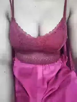nainacutegic from StripChat is Freechat
