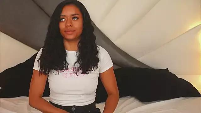 Nanadoll from StripChat is Freechat