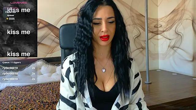 Teen sex cams free adult cams: check-out the satisfaction of conversing and c2c with our stunning models, who will teach you all about seduction and dreams with their smoking hot shapes.