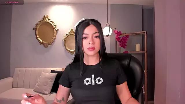 NataliaGaret from StripChat is Freechat