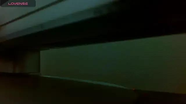 Natasha_clifford from StripChat is Freechat