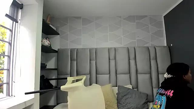 Teen sex cams free adult cams: check-out the satisfaction of conversing and c2c with our stunning models, who will teach you all about seduction and dreams with their smoking hot shapes.