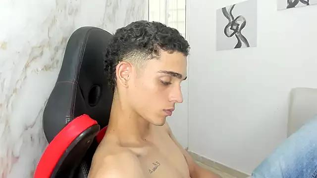 nathan_shimmer from StripChat is Freechat