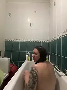 Naughtbaby_2025 from StripChat is Freechat