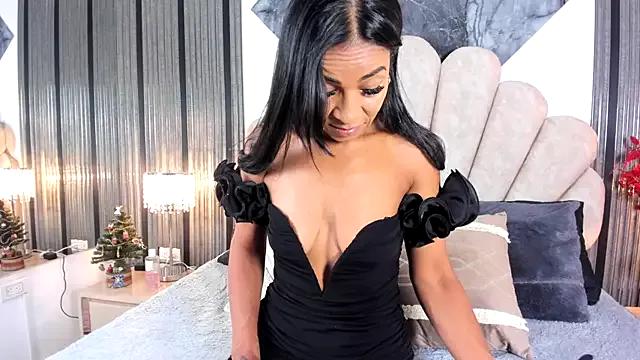 Naughty__Mom from StripChat is Freechat