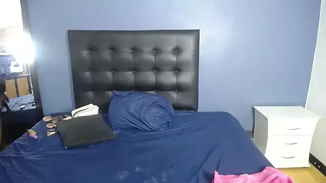 Teen sex cams free adult cams: check-out the satisfaction of conversing and c2c with our stunning models, who will teach you all about seduction and dreams with their smoking hot shapes.