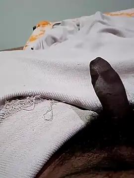 Naughtyforpussy from StripChat is Freechat