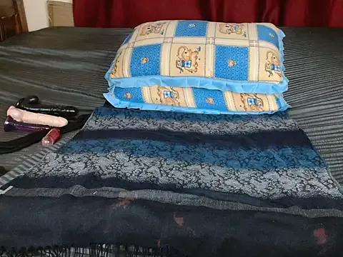 Naughtyfreak__ from StripChat is Freechat