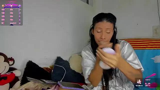 Nenita_Hot_ from StripChat is Freechat