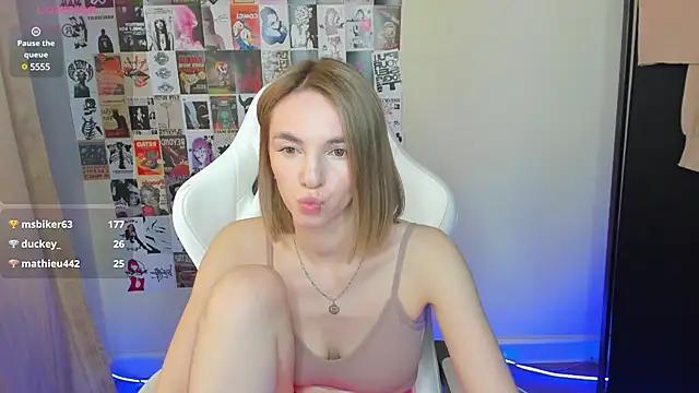 Teen sex cams free adult cams: check-out the satisfaction of conversing and c2c with our stunning models, who will teach you all about seduction and dreams with their smoking hot shapes.