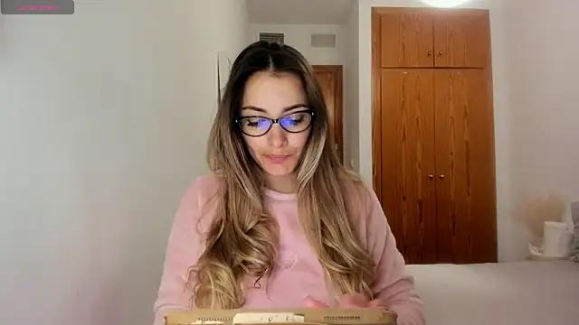 Teen sex cams free adult cams: check-out the satisfaction of conversing and c2c with our stunning models, who will teach you all about seduction and dreams with their smoking hot shapes.