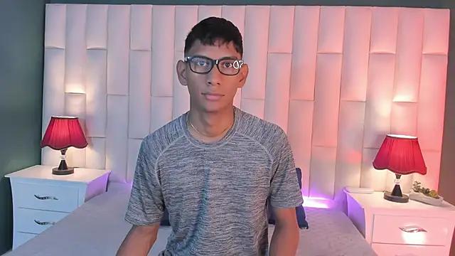 Teen sex cams free adult cams: check-out the satisfaction of conversing and c2c with our stunning models, who will teach you all about seduction and dreams with their smoking hot shapes.