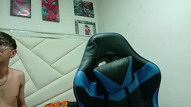 Teen sex cams free adult cams: check-out the satisfaction of conversing and c2c with our stunning models, who will teach you all about seduction and dreams with their smoking hot shapes.