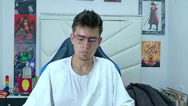 Teen sex cams free adult cams: check-out the satisfaction of conversing and c2c with our stunning models, who will teach you all about seduction and dreams with their smoking hot shapes.