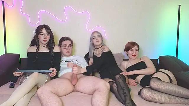 Teen sex cams free adult cams: check-out the satisfaction of conversing and c2c with our stunning models, who will teach you all about seduction and dreams with their smoking hot shapes.