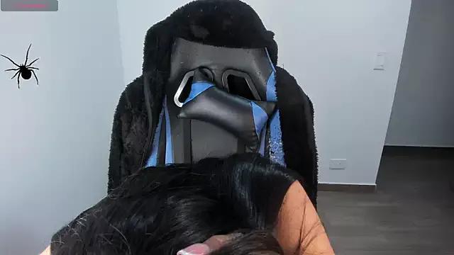 Nicole_Ss from StripChat is Freechat