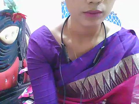 night_queeen7 from StripChat is Freechat