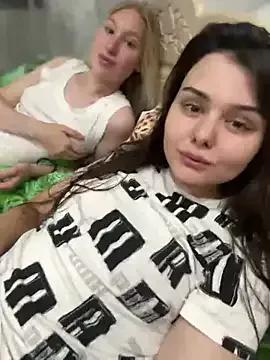 Teen sex cams free adult cams: check-out the satisfaction of conversing and c2c with our stunning models, who will teach you all about seduction and dreams with their smoking hot shapes.