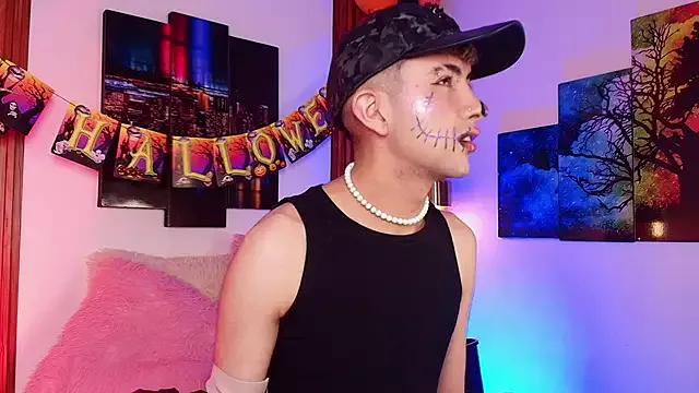 Teen sex cams free adult cams: check-out the satisfaction of conversing and c2c with our stunning models, who will teach you all about seduction and dreams with their smoking hot shapes.