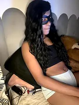 Photos of Nuit_oculta from StripChat is Freechat