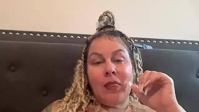 number1slut from StripChat is Freechat