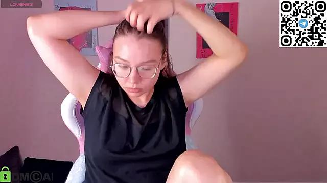 Teen sex cams free adult cams: check-out the satisfaction of conversing and c2c with our stunning models, who will teach you all about seduction and dreams with their smoking hot shapes.