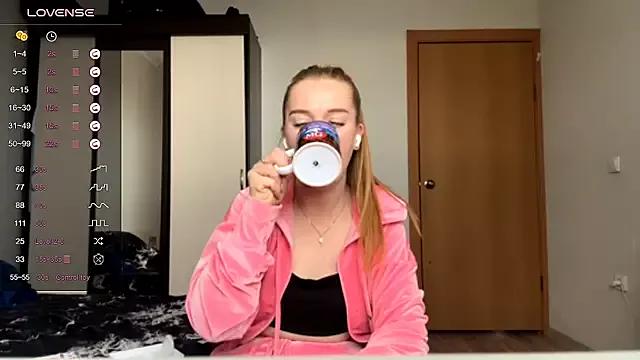 OdelindaBickford from StripChat is Freechat