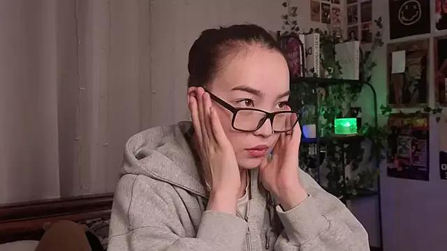 OdetteBiddy from StripChat is Freechat