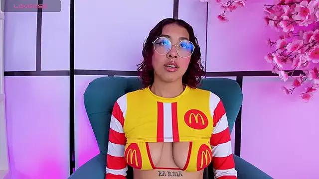 Olivejoness from StripChat is Freechat