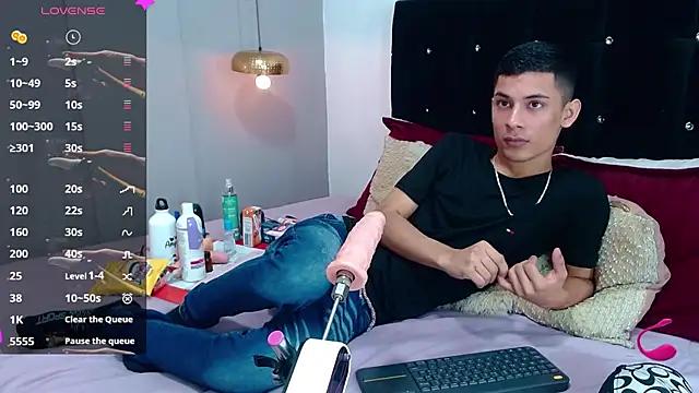 Teen sex cams free adult cams: check-out the satisfaction of conversing and c2c with our stunning models, who will teach you all about seduction and dreams with their smoking hot shapes.
