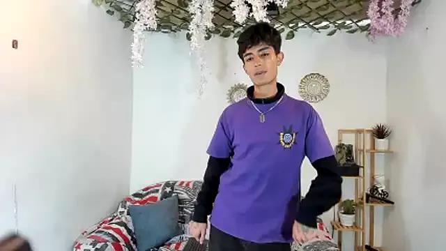 Teen sex cams free adult cams: check-out the satisfaction of conversing and c2c with our stunning models, who will teach you all about seduction and dreams with their smoking hot shapes.